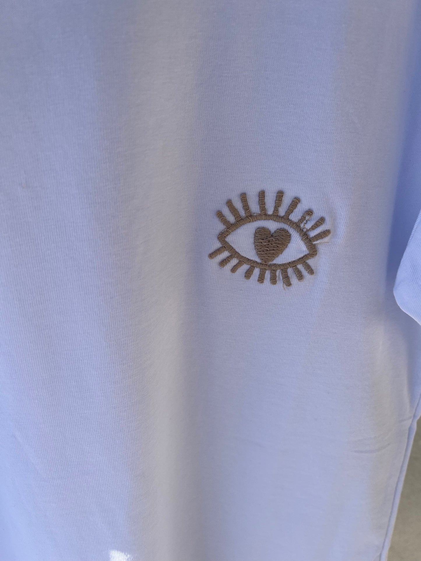 T-shirt m. øje