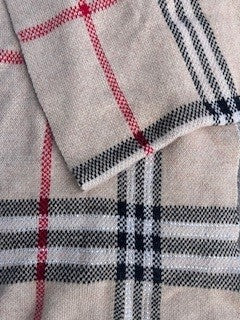 Halstørklæde/ Burberry look m. sten