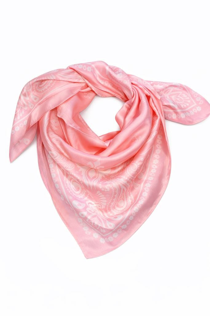 Tørklæde m. paisley - 70 x 70 cm