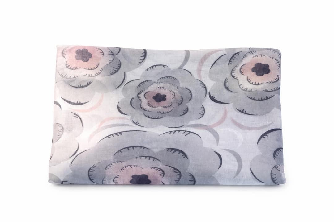 Tørklæde m. blomster