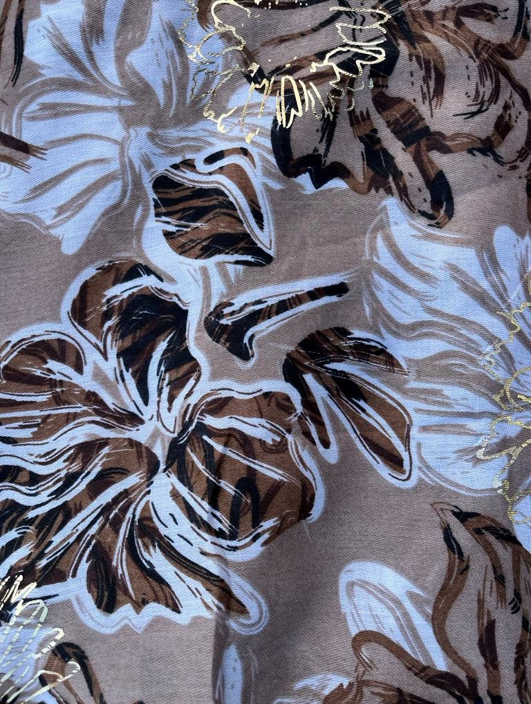 Tørklæde m. blomster og guld