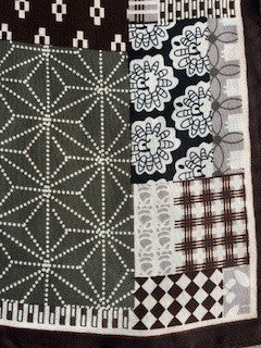 Tørklæde m. mønster - 70 x 70 cm