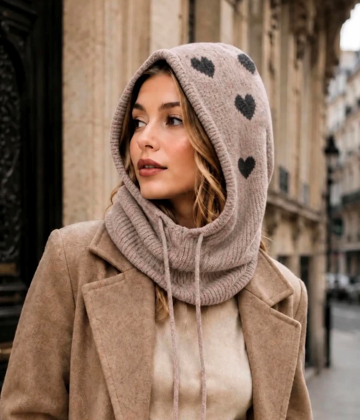 Balaclava i strik m. hjerter