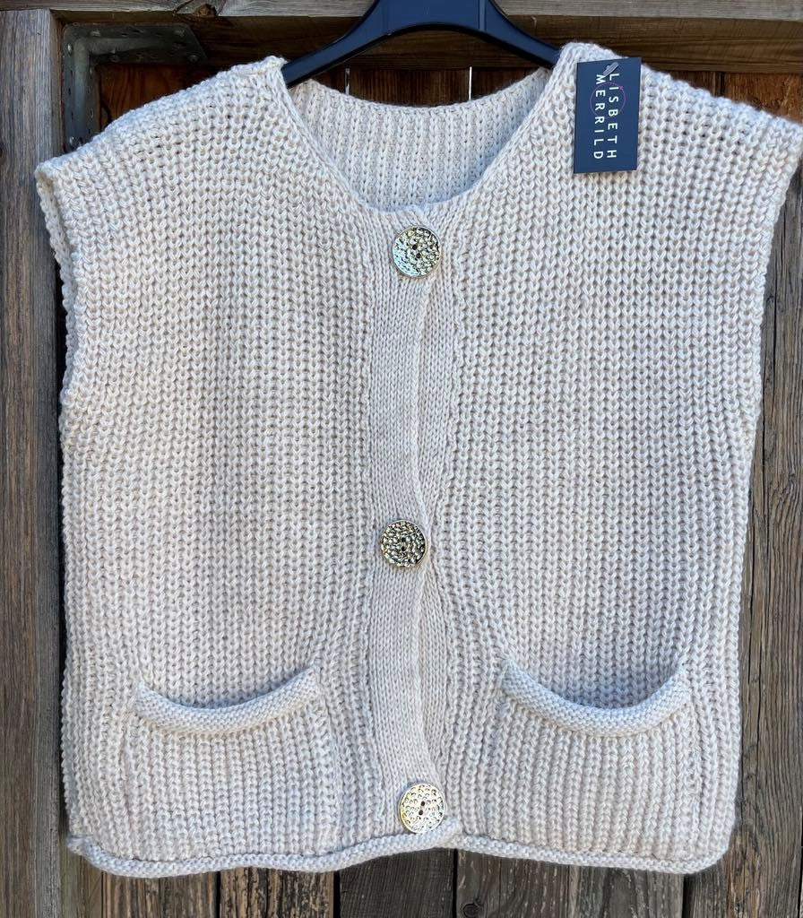 Vest, strik m. guld knapper