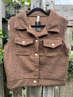 Vest i plys m. guld knapper