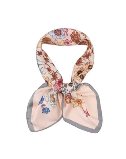 Tørklæde m. blomster - 70 x 70 cm